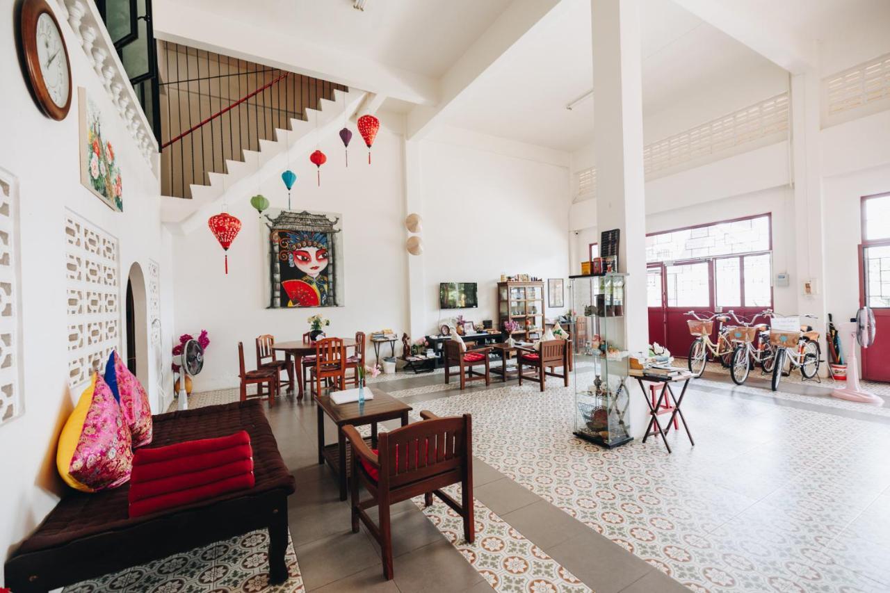 Sleeper House Hotel Trang Exterior photo