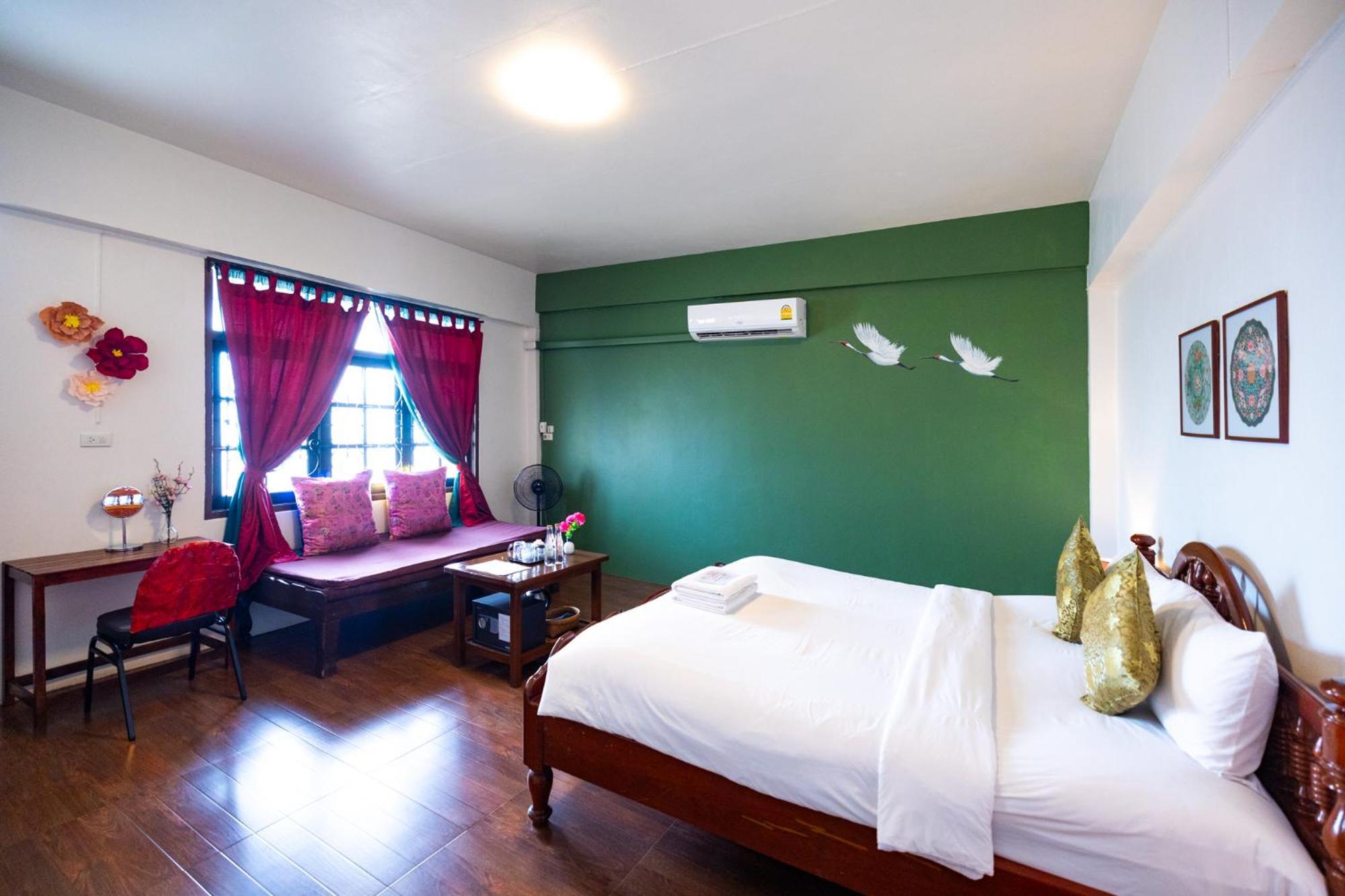 Sleeper House Hotel Trang Exterior photo