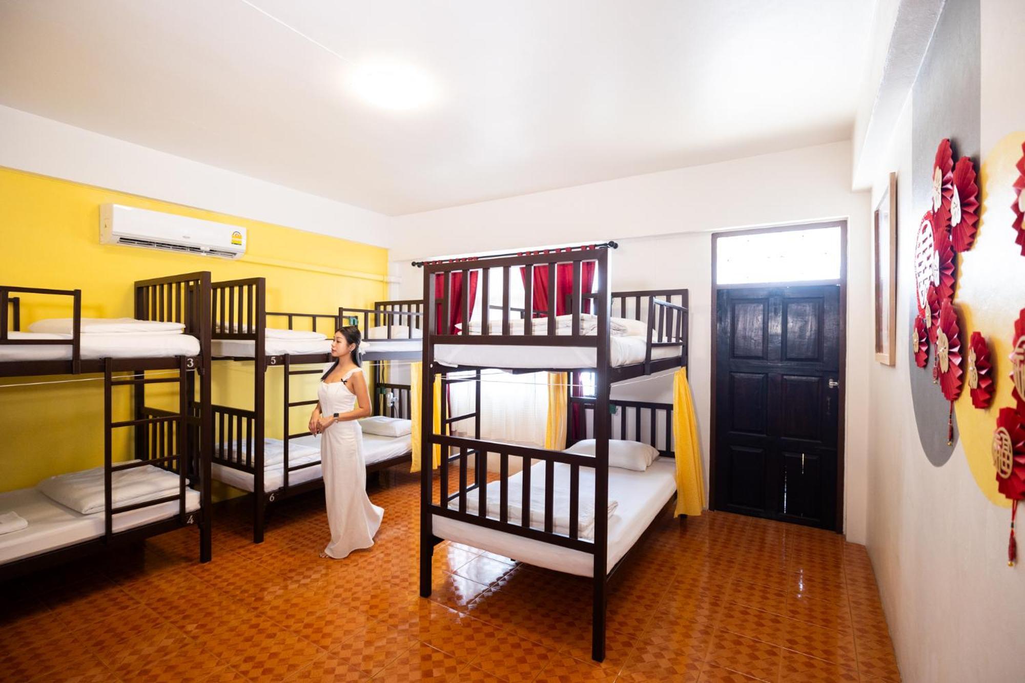 Sleeper House Hotel Trang Exterior photo