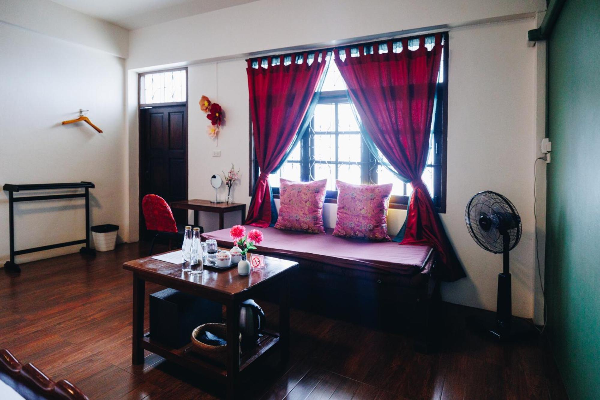 Sleeper House Hotel Trang Exterior photo