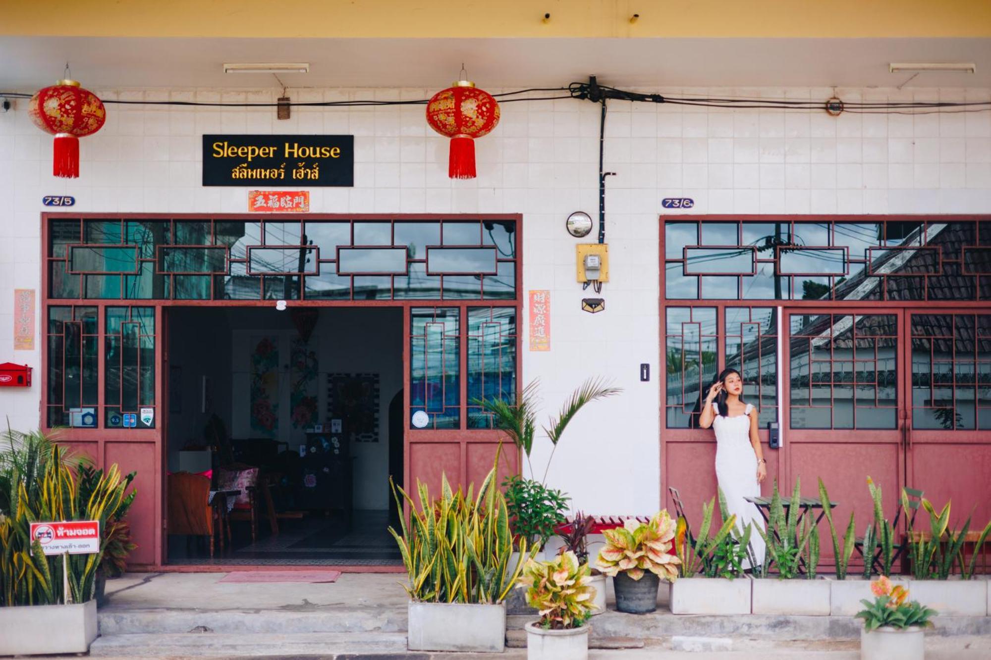 Sleeper House Hotel Trang Exterior photo